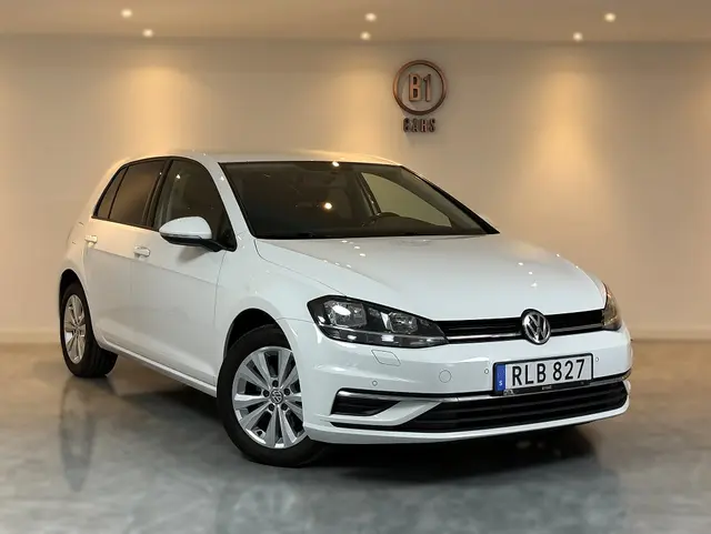 Volkswagen Golf 5-dörrar 1.6 TDI DPF NYSERVAD DRAG CARPLAY