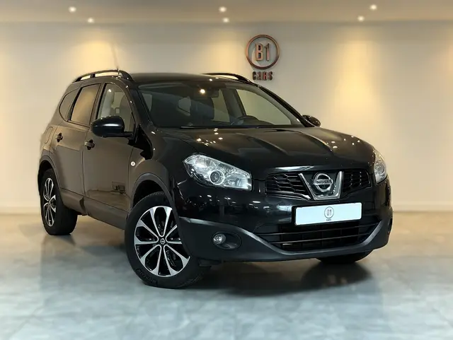 Nissan Qashqai+2 1.6 117HK PANORAMA B-KAMERA GPS 1-ÄGARE FULLSERVAD