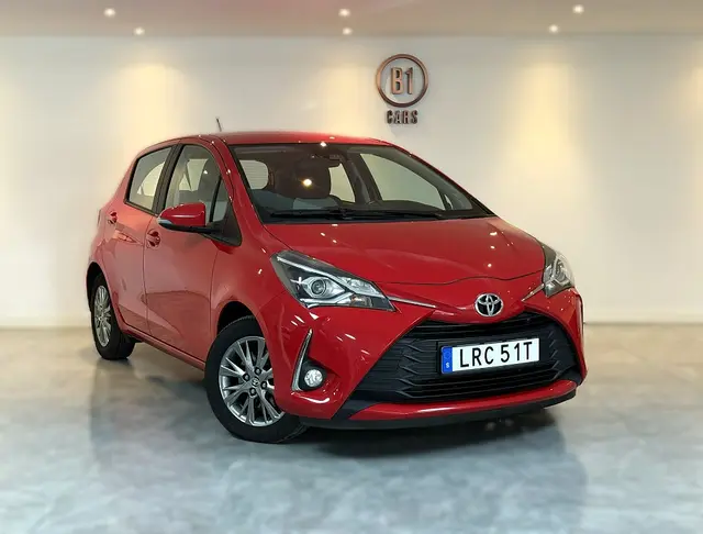 Toyota Yaris 5-dörrar 1.5 VVT-iE Active Euro 6 B-KAMERA LÅGMIL NYBE
